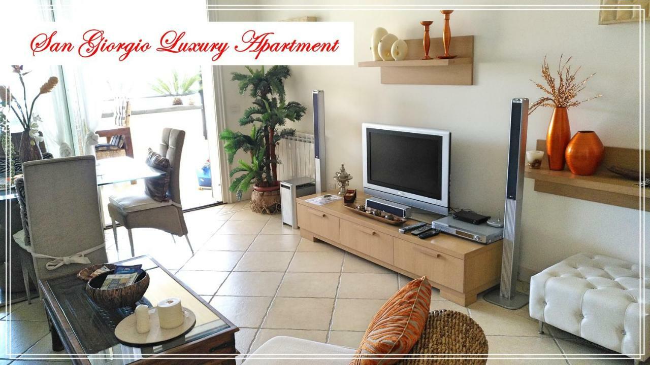 San Giorgio Luxury Apartment Taormina-Panoramic Pool & Parking Space 외부 사진